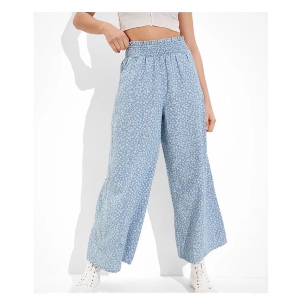 American Eagle  top and Light Blue Patterned Wide-Leg Pants